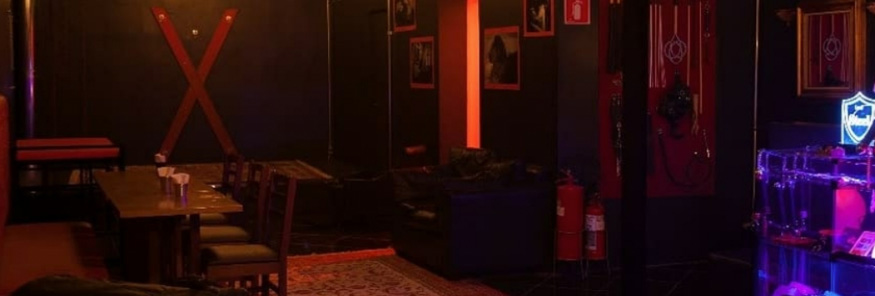Dominatrix: Elas mandam e elxs obedecem com prazer