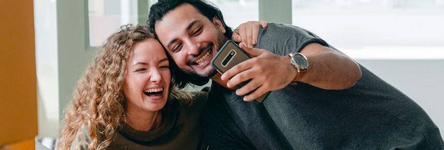 Estimulando nosso lado voyeur com outro casal liberal